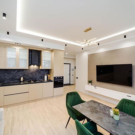 Luxury Oasis Flat Apartman Kisinyov Kültér fotó