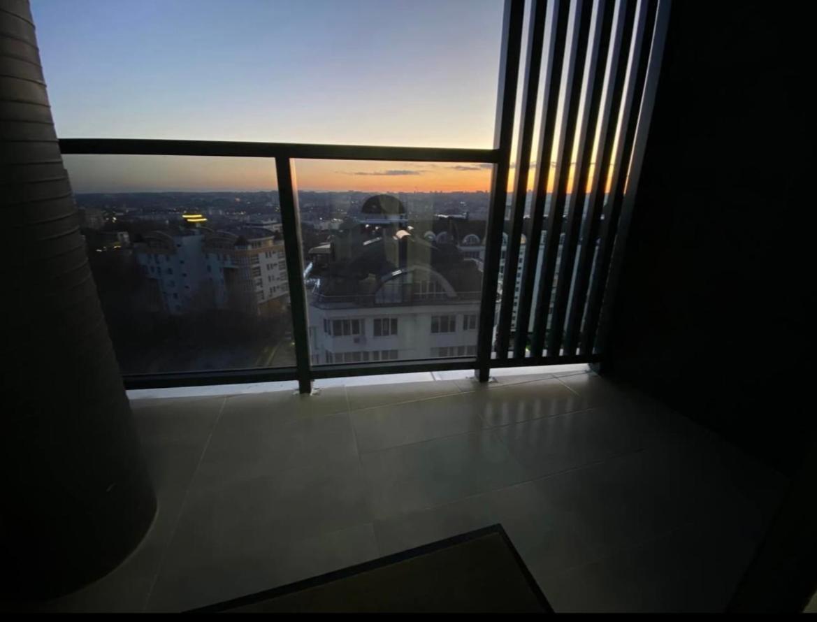 Luxury Oasis Flat Apartman Kisinyov Kültér fotó