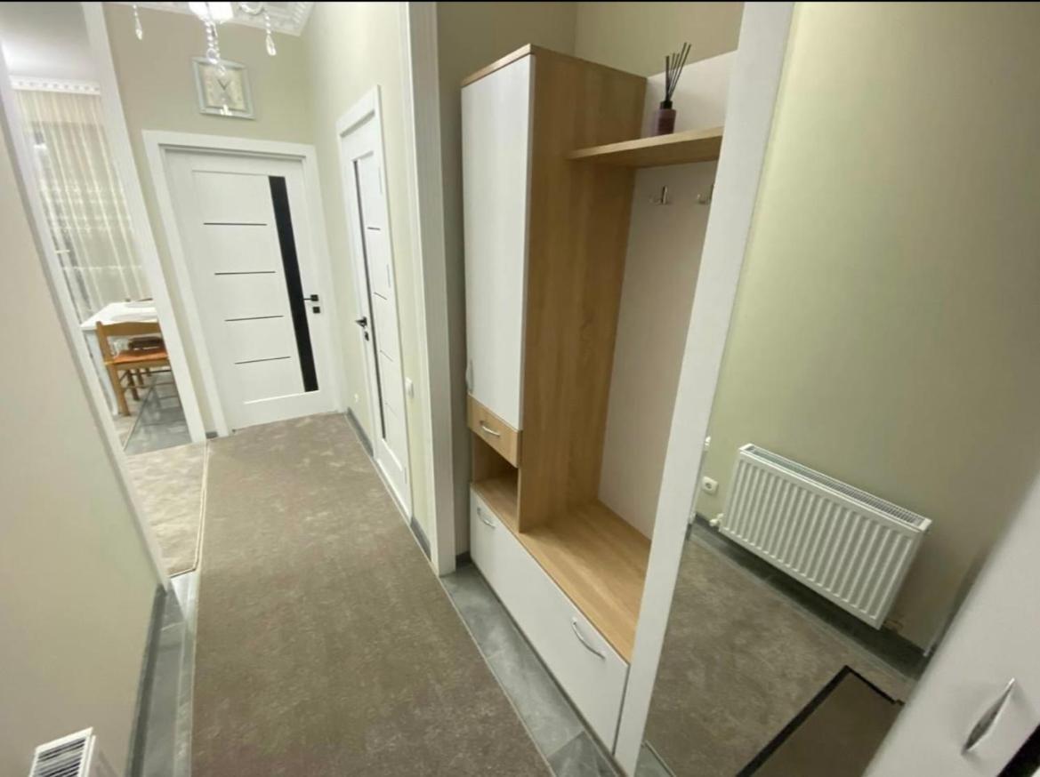 Luxury Oasis Flat Apartman Kisinyov Kültér fotó