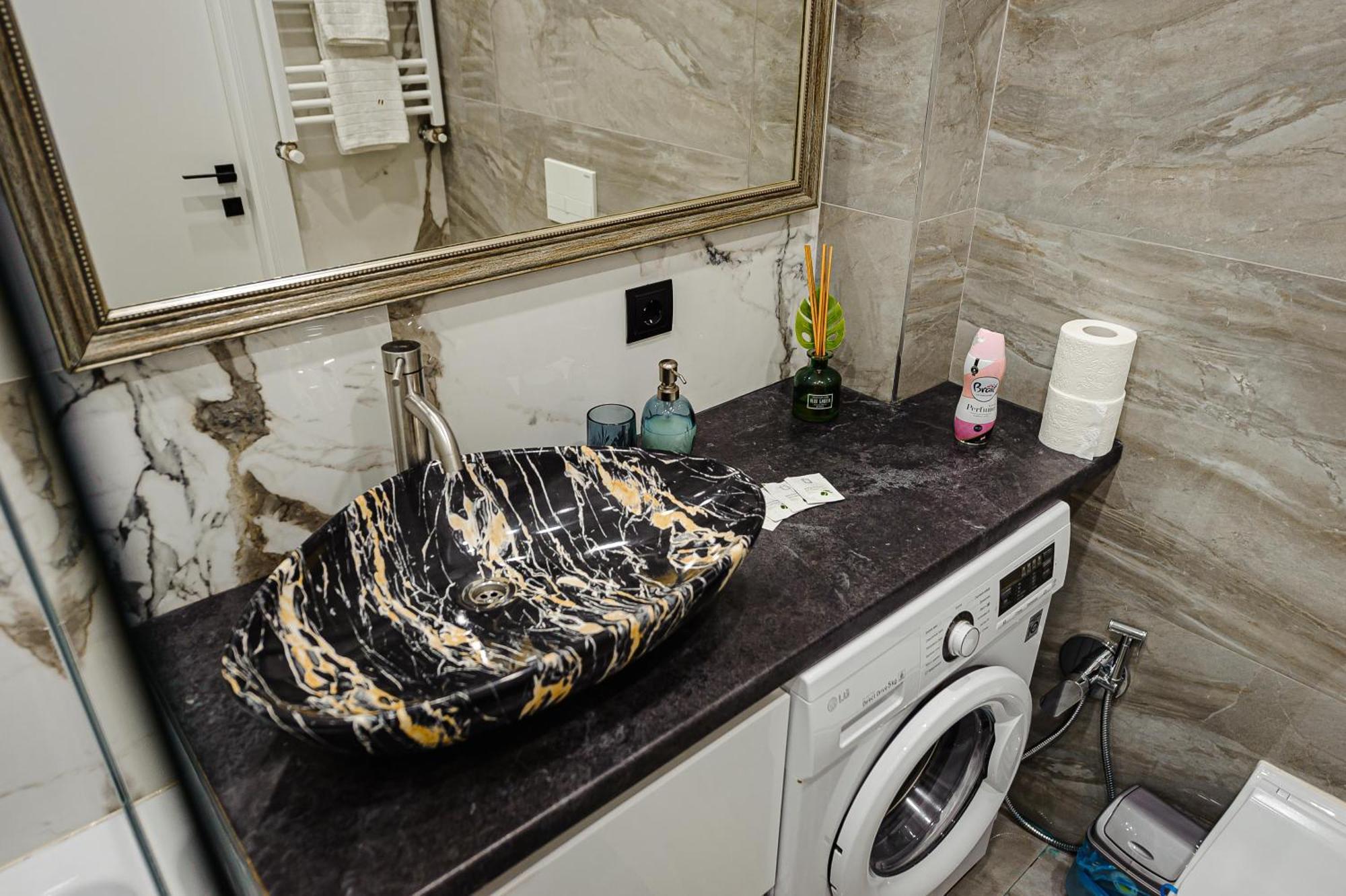Luxury Oasis Flat Apartman Kisinyov Kültér fotó