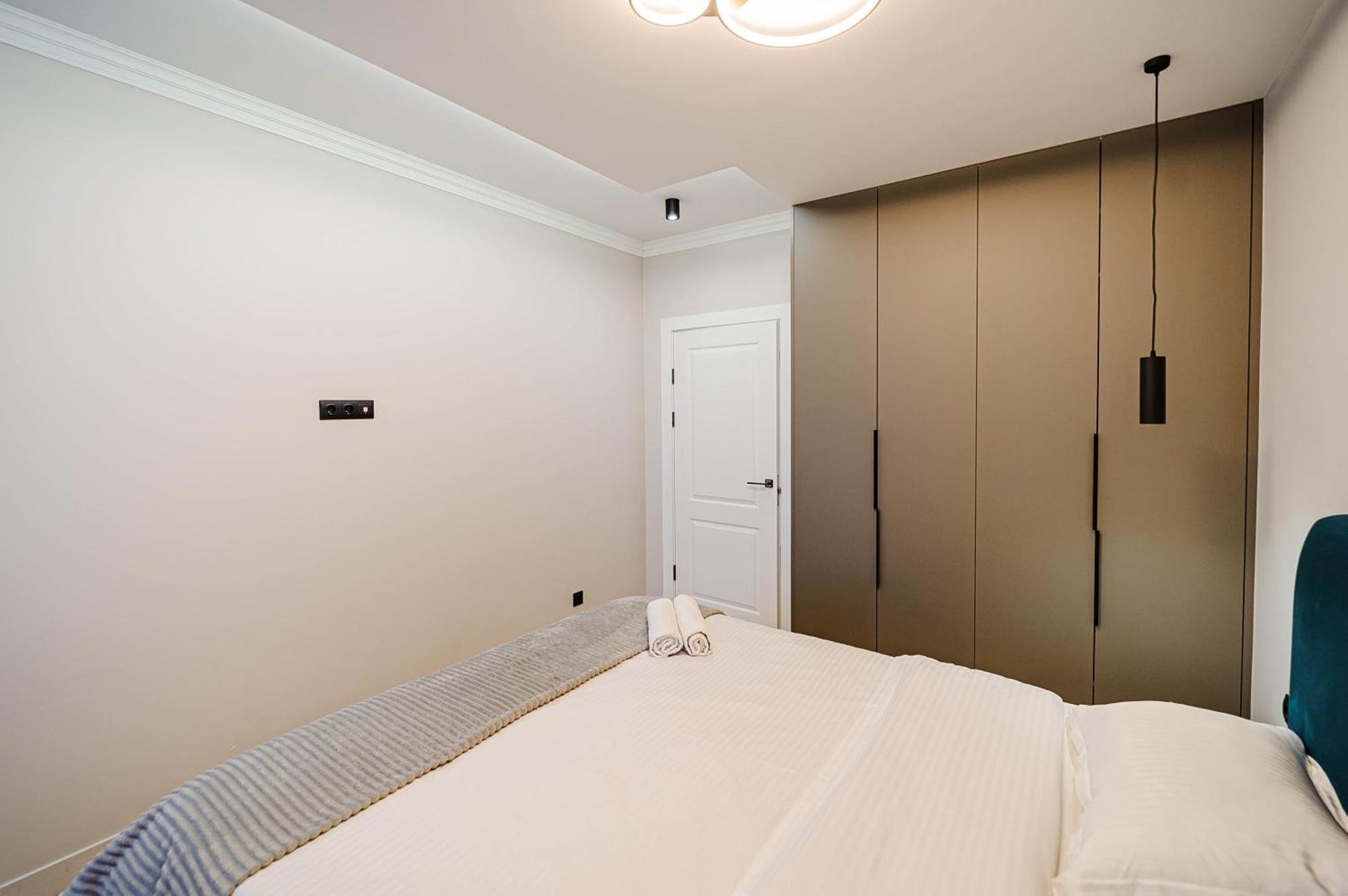 Luxury Oasis Flat Apartman Kisinyov Kültér fotó